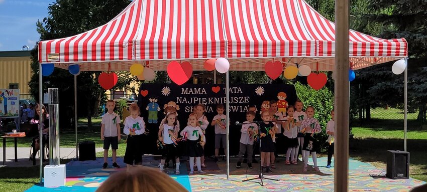 Powiększ: