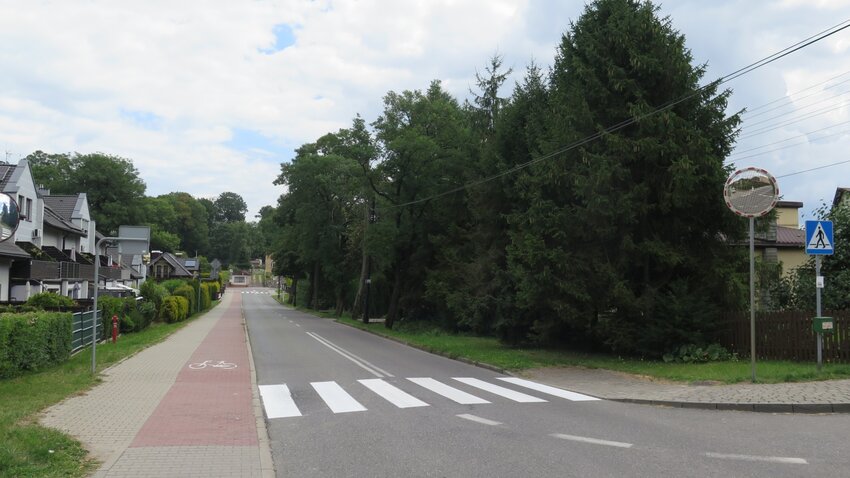 Powiększ: