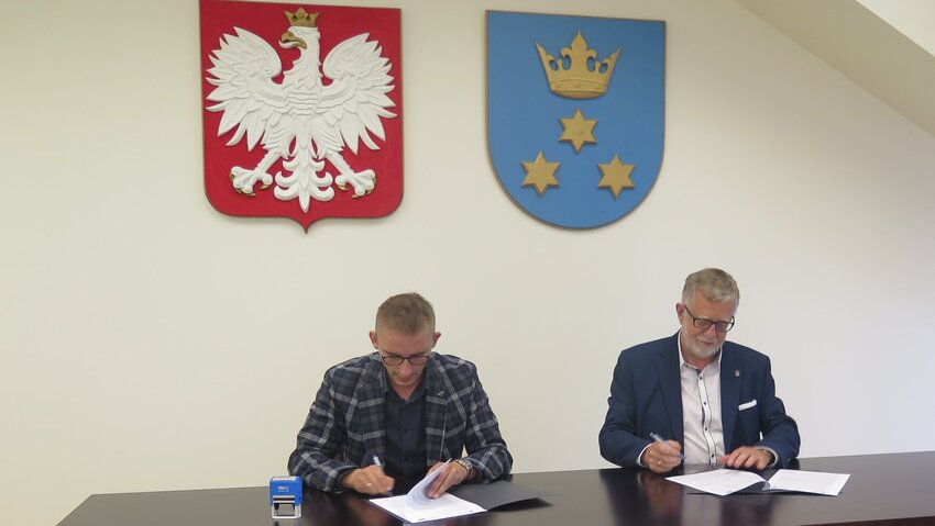 Powiększ: