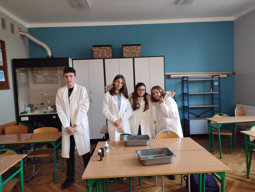 Powiększ: 