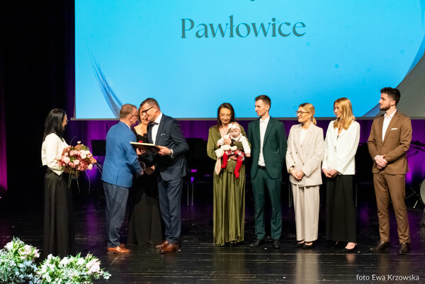 Powiększ: 