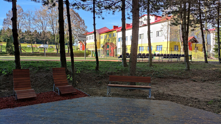 Powiększ: