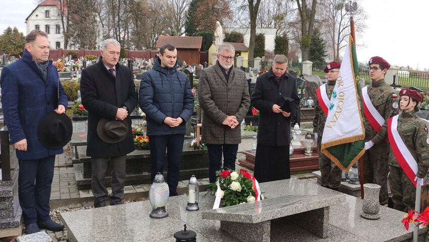 Powiększ: 