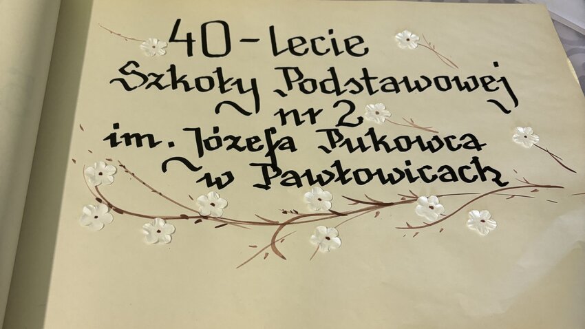 Powiększ: 