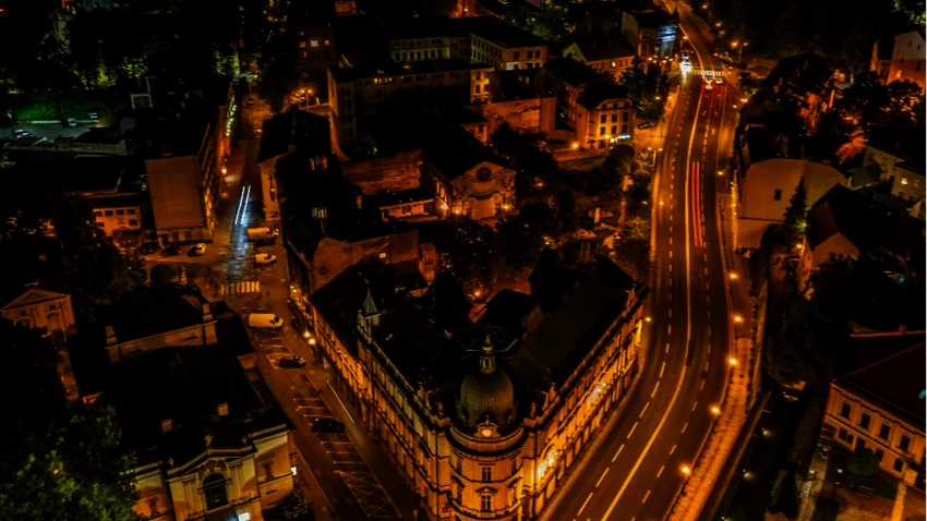 Powiększ: 