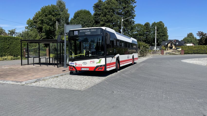 Powiększ: