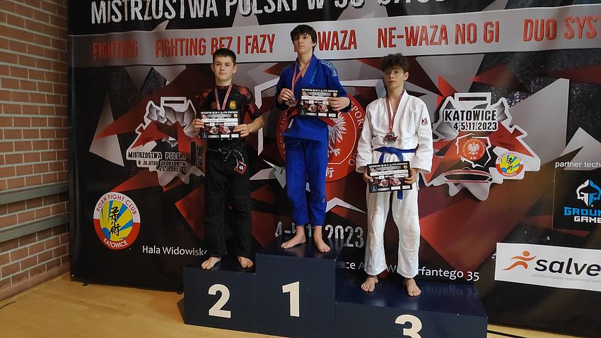 Powiększ: 