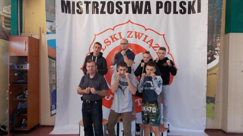 Powiększ: