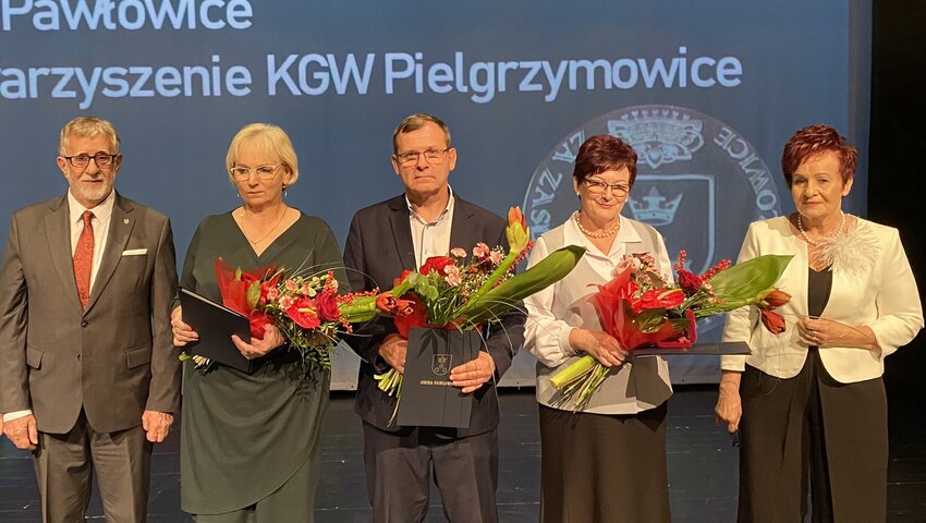 Powiększ: 