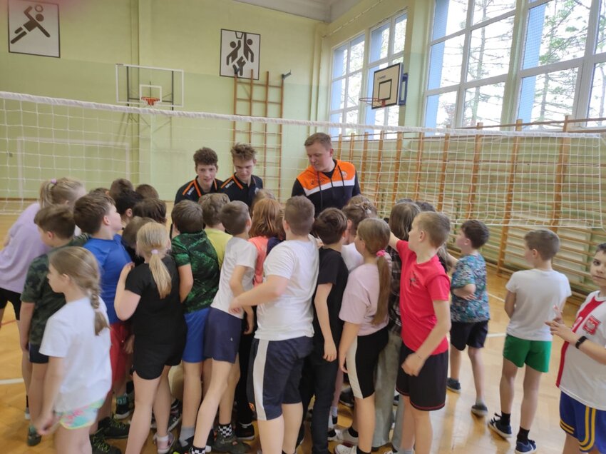 Powiększ: