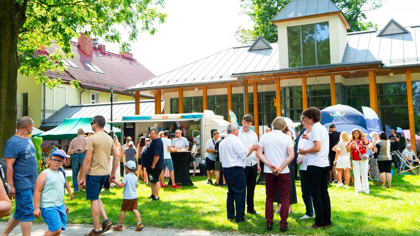 Powiększ:
