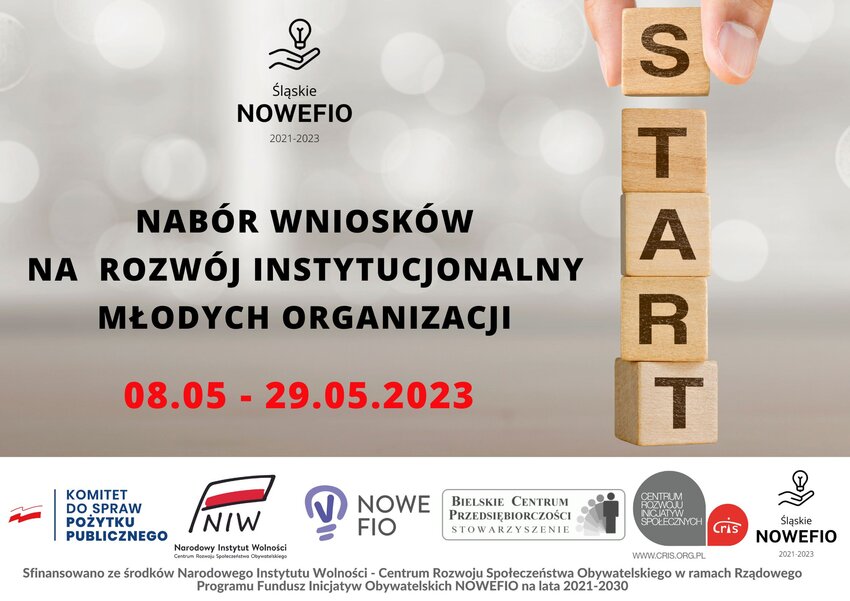 Powiększ: