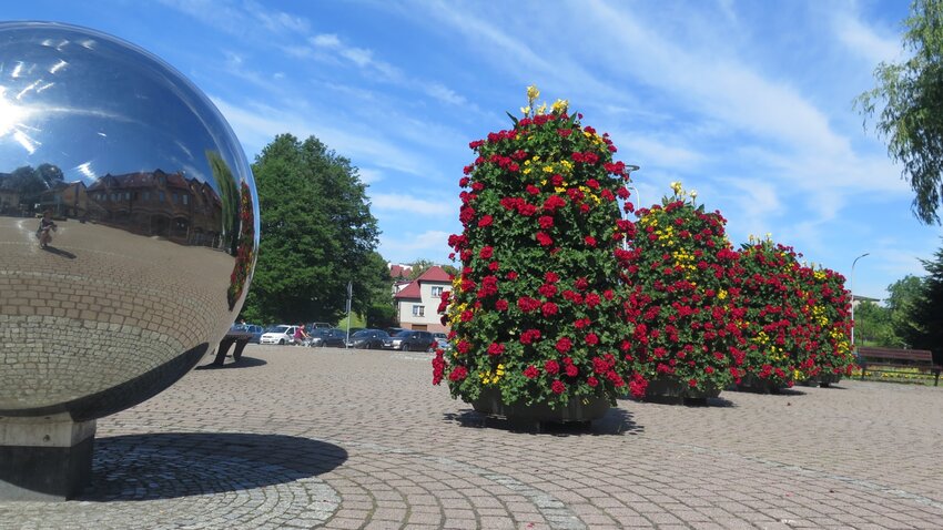 Powiększ: