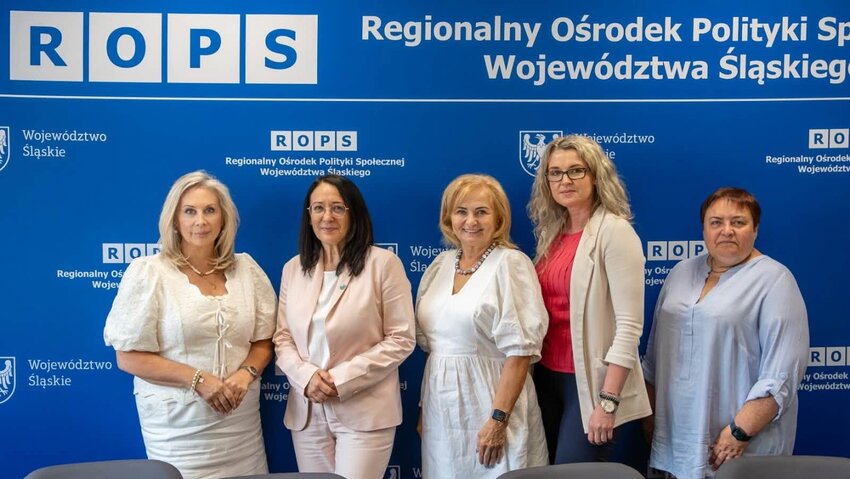 Powiększ: