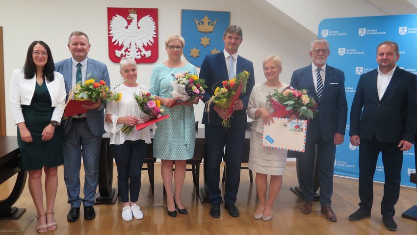 Powiększ: